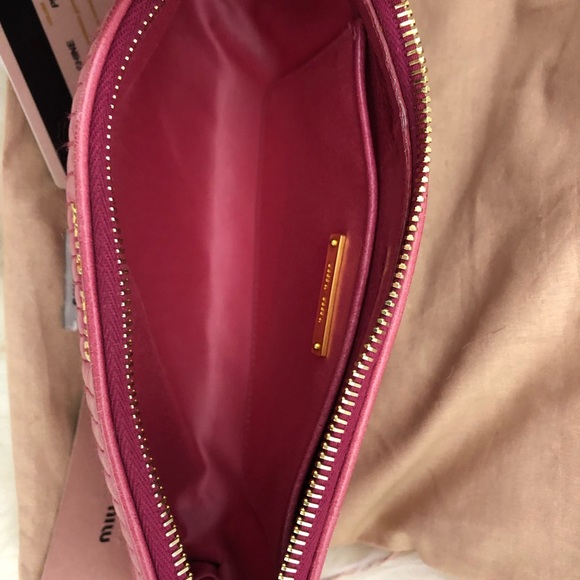 Luxury MIU MIU by Prada Peonia Wristlet! - Picture 7 of 8